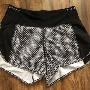 Lululemon Speed Up shorts